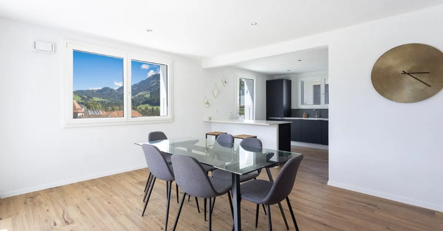 Appartamento 3,5 locali con vista panoramica sul Lago di Ginevra e le Alpi - Foto 2 di 8