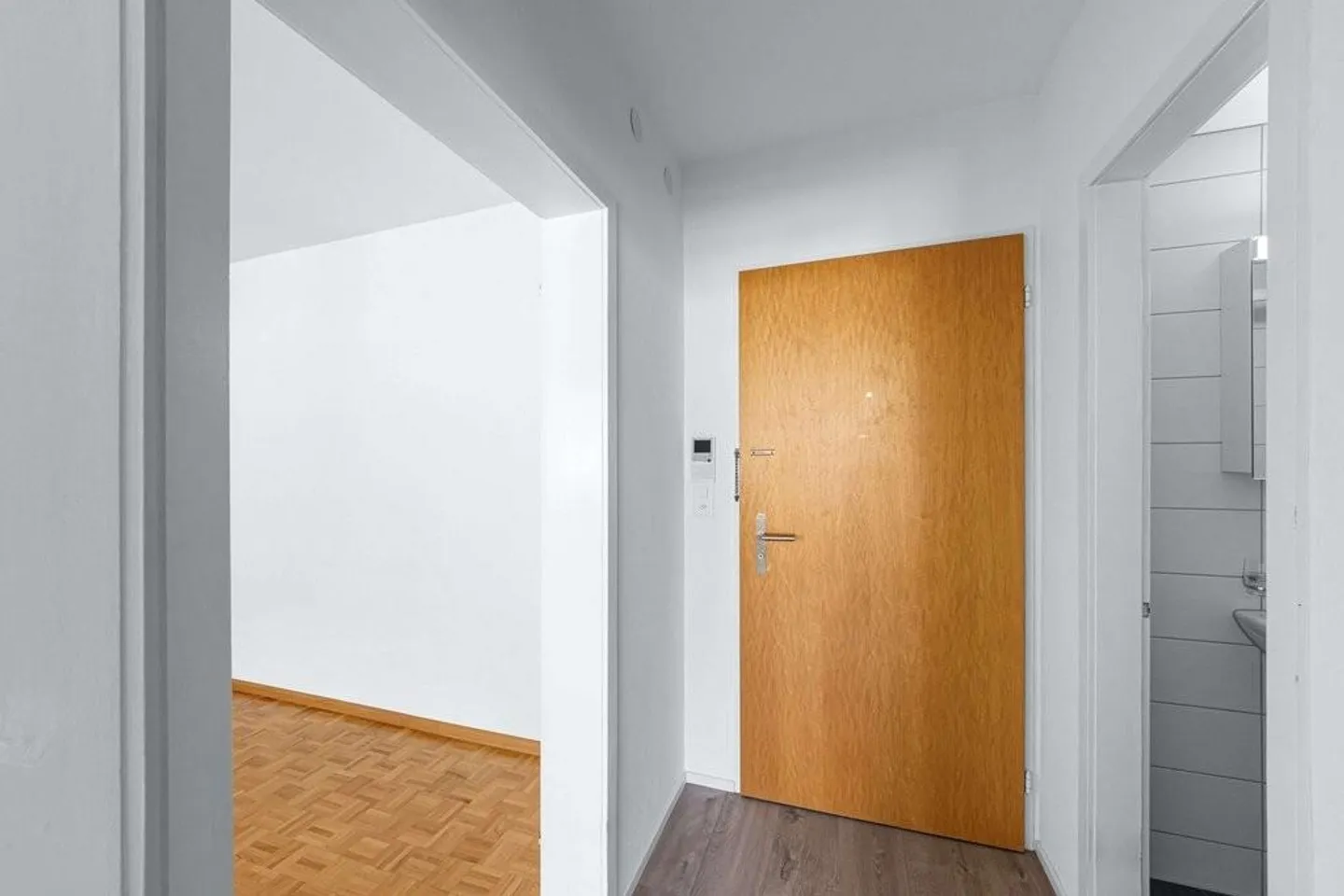 Appartement familial avec terrasse de 63 m2 - Première location après rénovation - Photo 6 sur 7
