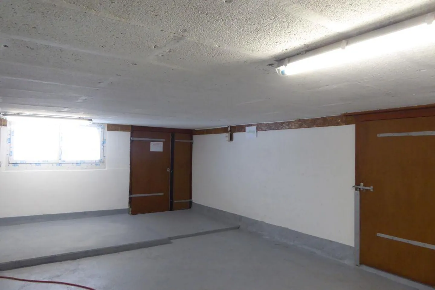 Camere di stoccaggio / Edificio di stoccaggio - Foto 1 di 7