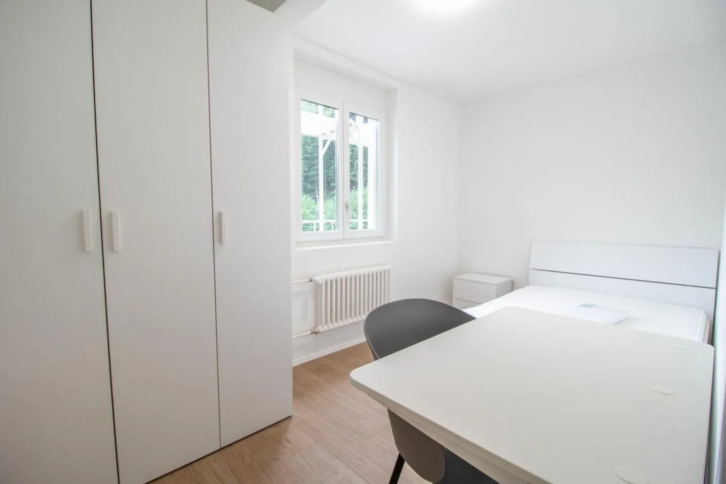 Camere arredate e recentemente ristrutturate in appartamenti condivisi - ideali per studenti o single - Foto 14 di 18