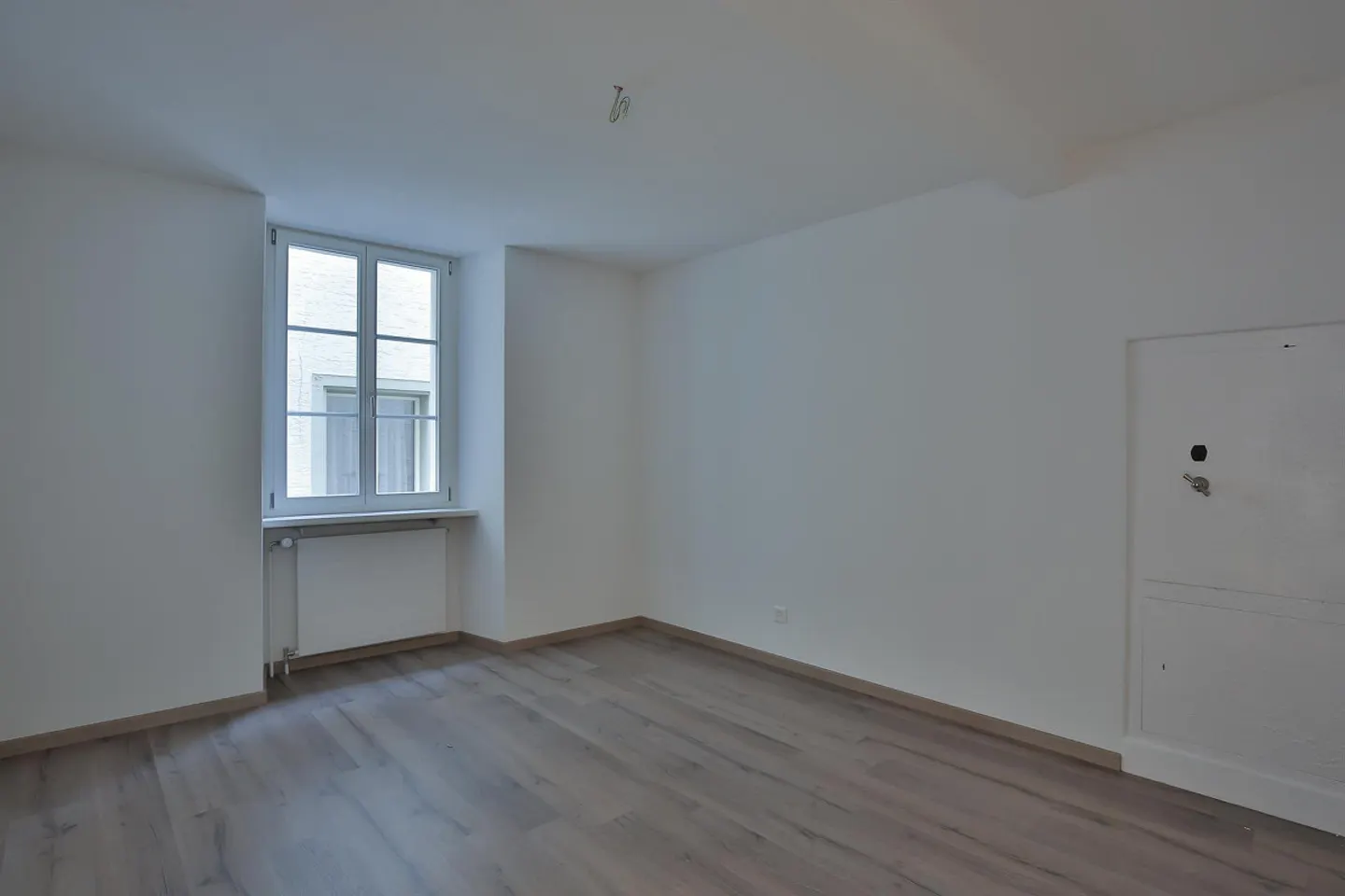 Charmante appartement de 3,5 pièces dans la vieille ville historique de Zofingen - Photo 6 sur 10