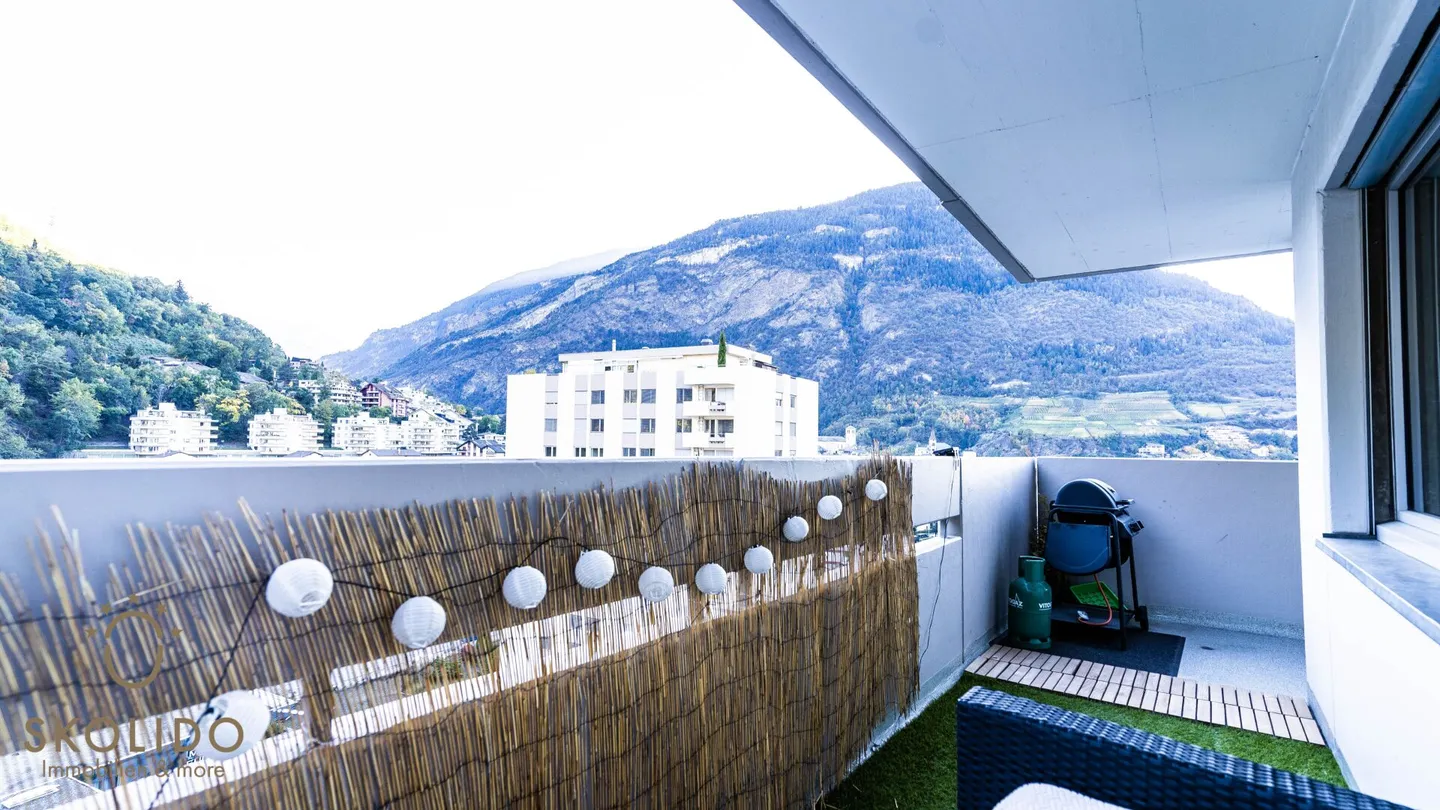 Appartamento 4 ½ locali parzialmente ristrutturato al 12° piano con vista panoramica - Foto 16 di 21