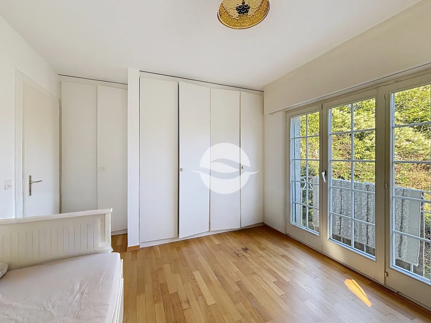 Villa de luxe avec accès au lac - Photo 7 sur 9