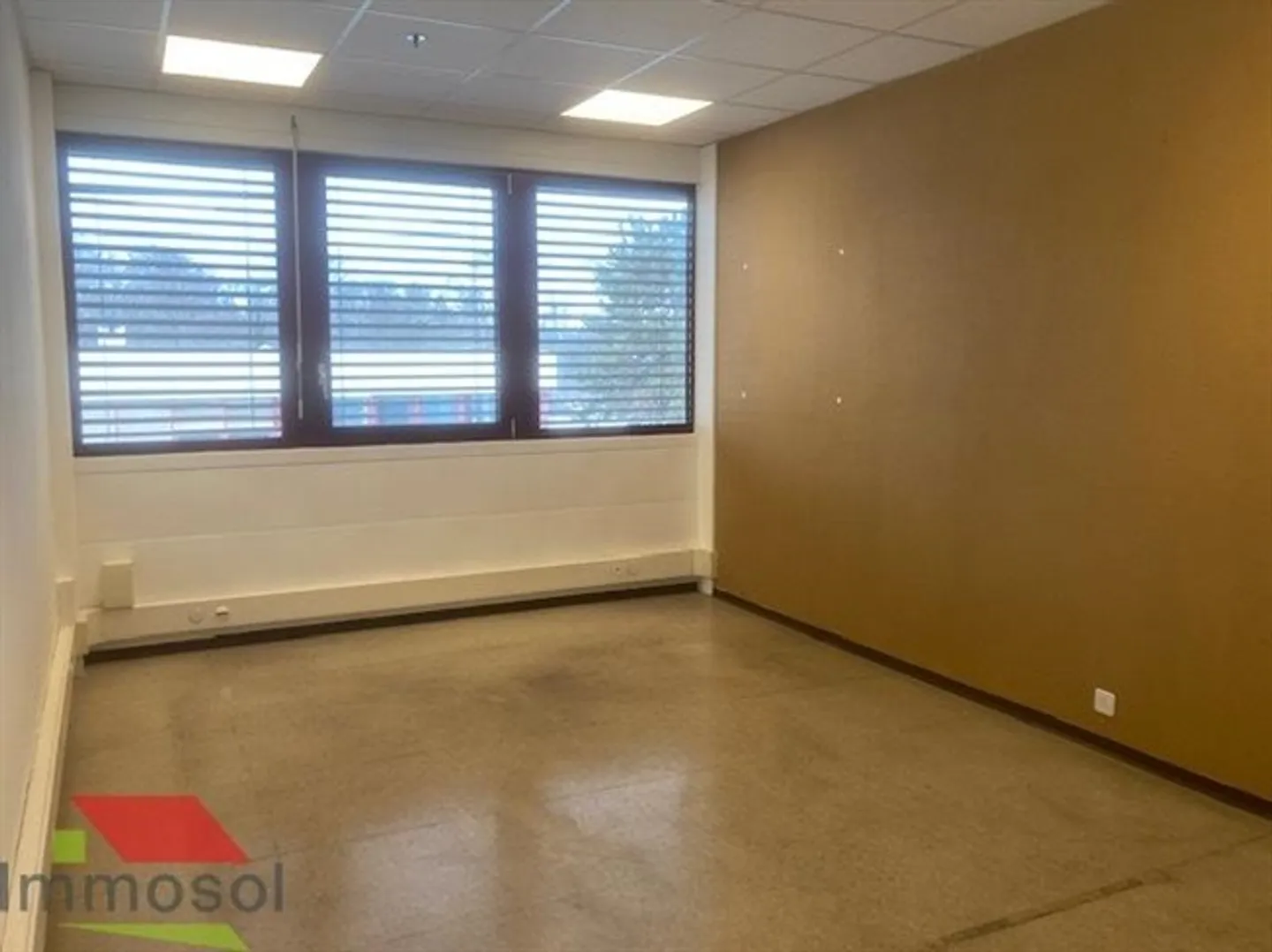 Espace Commercial à Mont-sur-Lausanne - Photo 5 sur 6