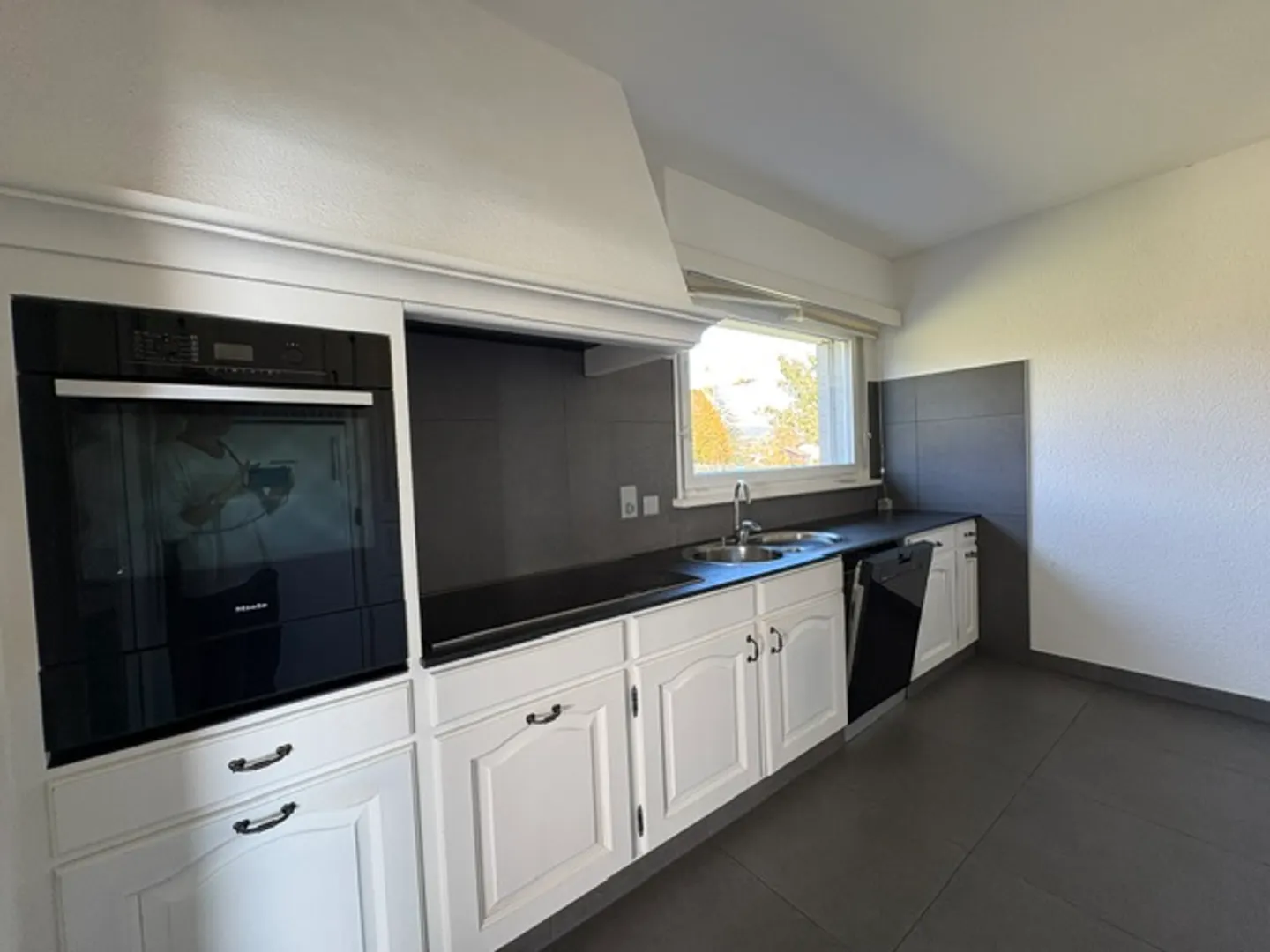 Appartement spacieux avec vue sur le lac - Photo 9 sur 13