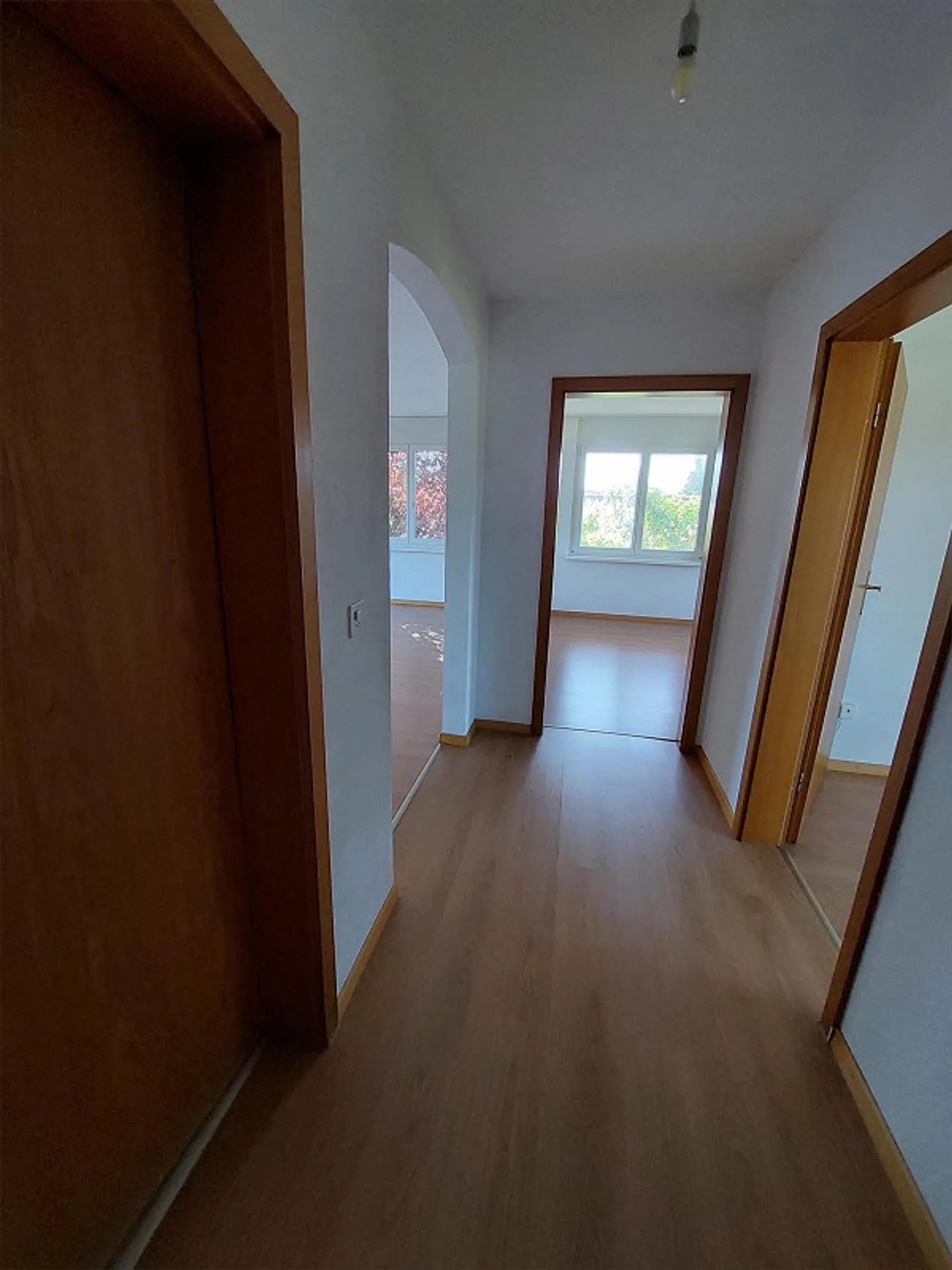 3.5-room apartment in lakeside community - Photo 5 of 9
