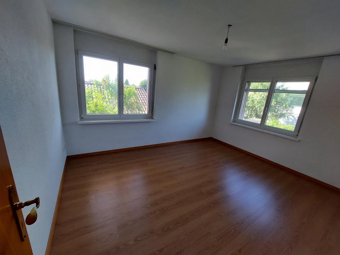 3.5-room apartment in lakeside community - Photo 8 of 9