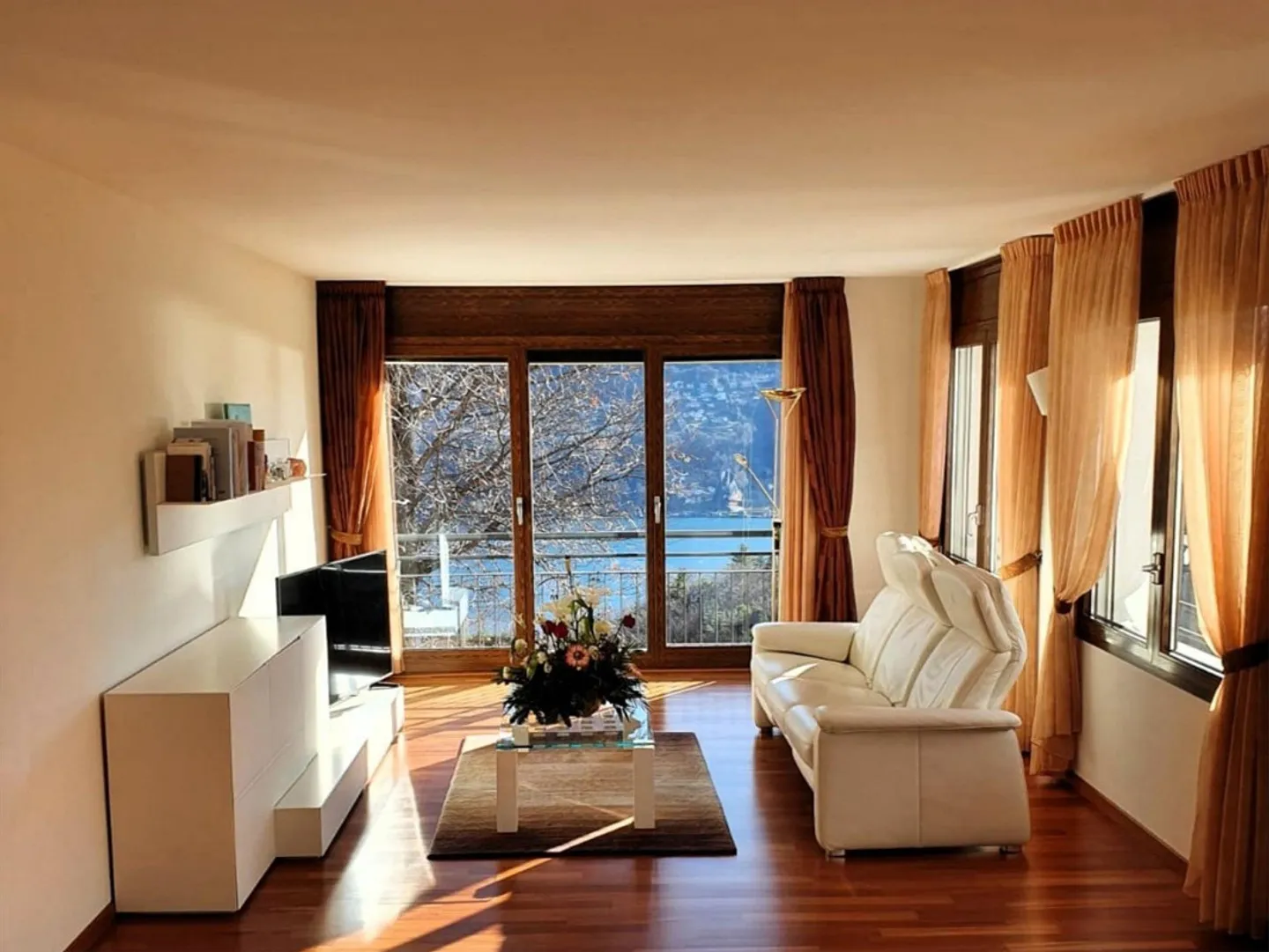 FOR YOUR HOLIDAYS IN TICINO - Photo 1 of 11