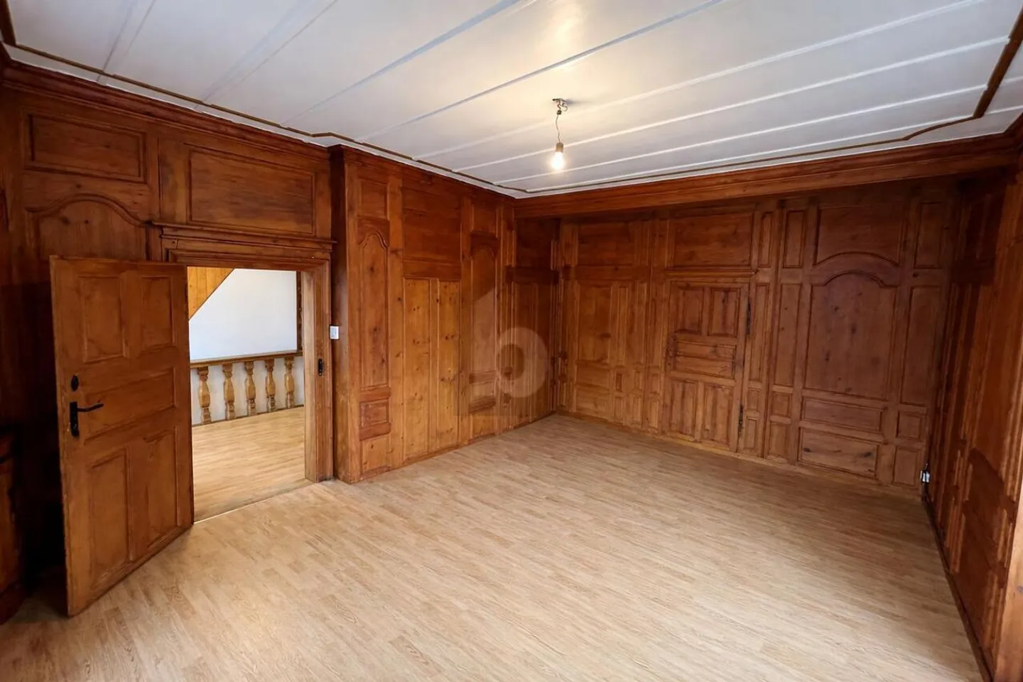 RENOVIERT, BEQUEM UND RENTABEL - Foto 3 von 6