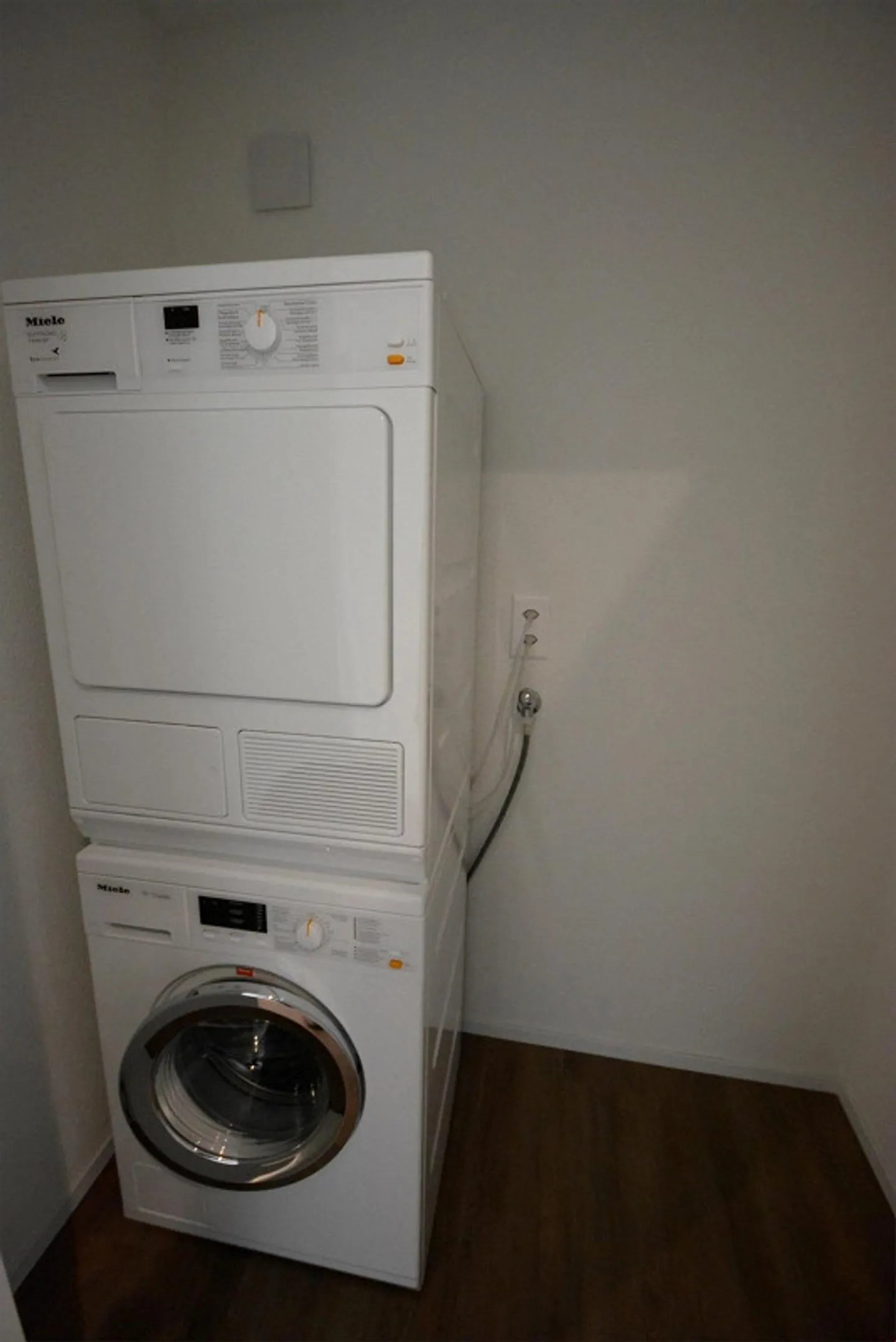Appartamento spazioso in affitto - Foto 6 di 8