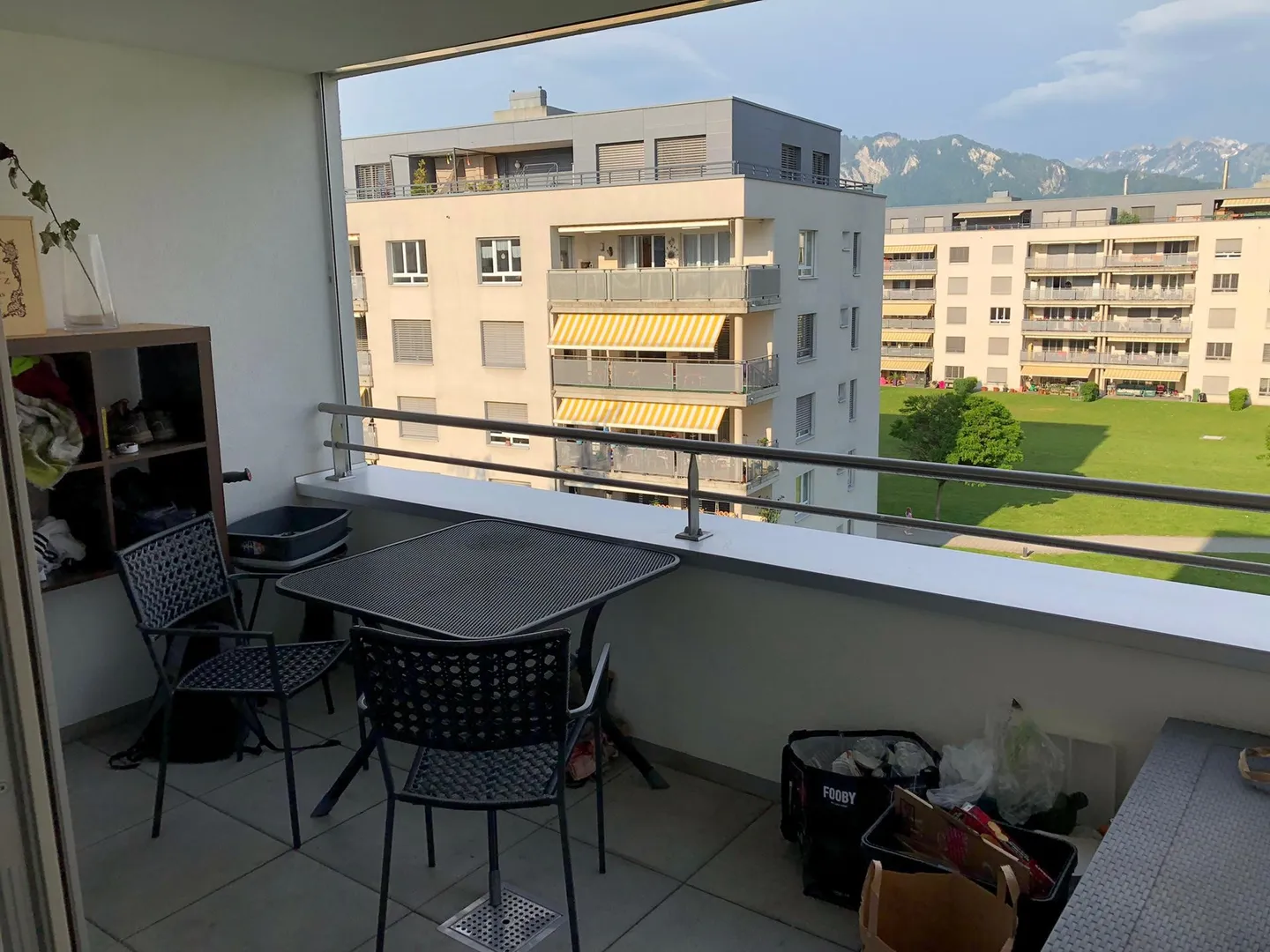 Modern Apartment with Mountain View - Photo 7 of 8