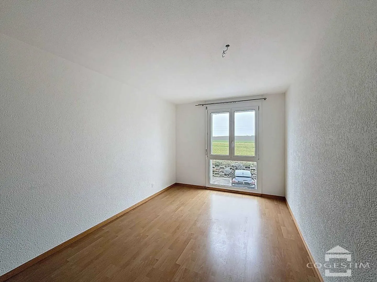 Appartement 4.5 pièces - Photo 3 sur 13