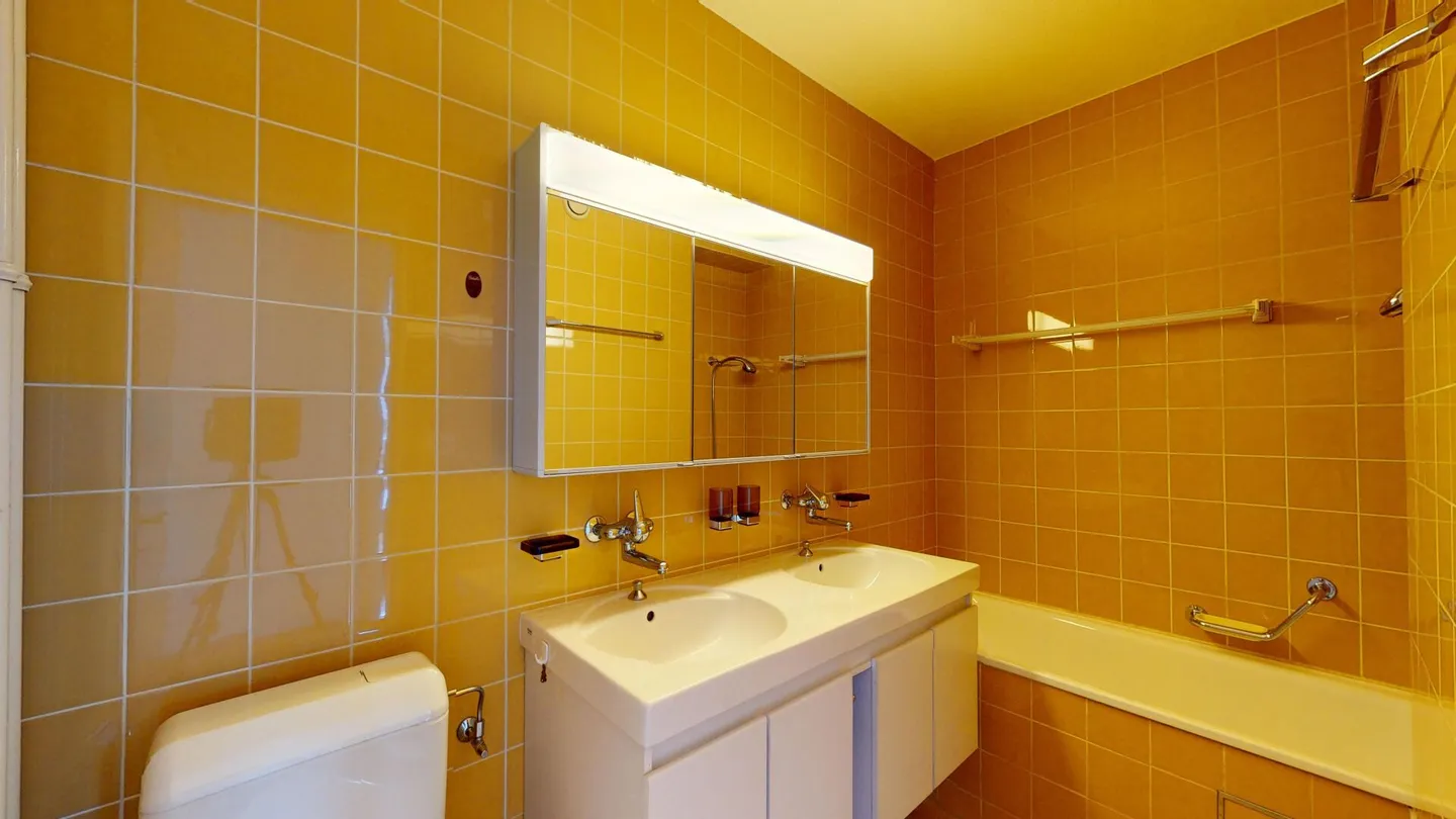Stylish living in the best location - near the Rhine river - Photo 7 of 9