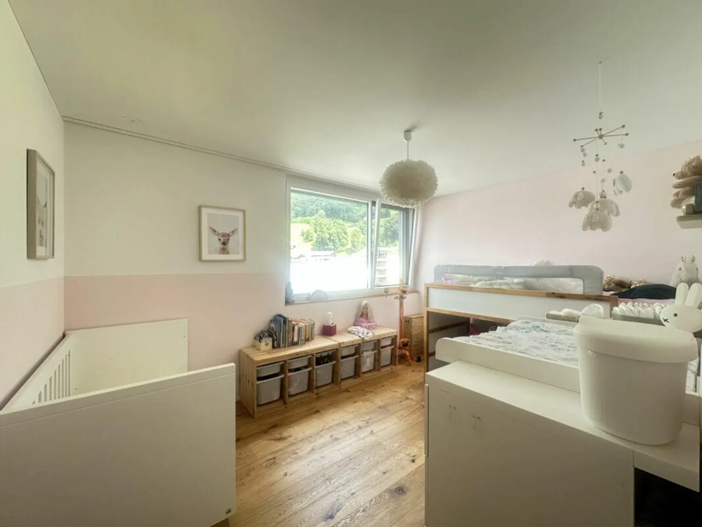 Modernes Apartment mit atemberaubendem Blick - Foto 8 von 14