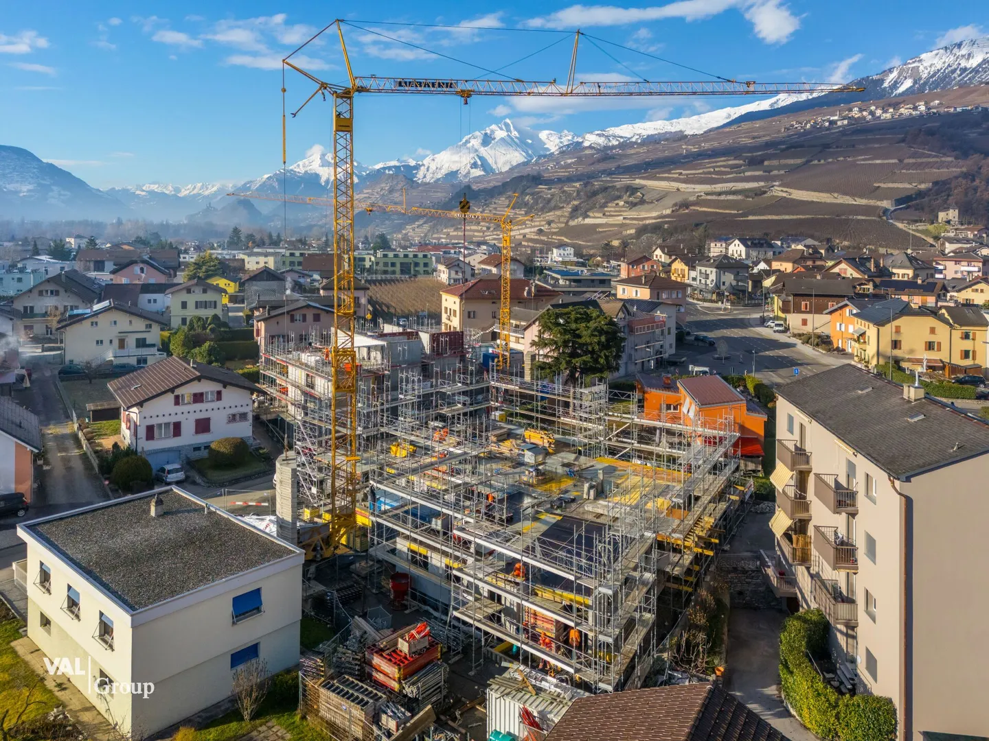 Superbe 4.5 pièces lumineux et spacieux au coeur du village - Photo 3 sur 10