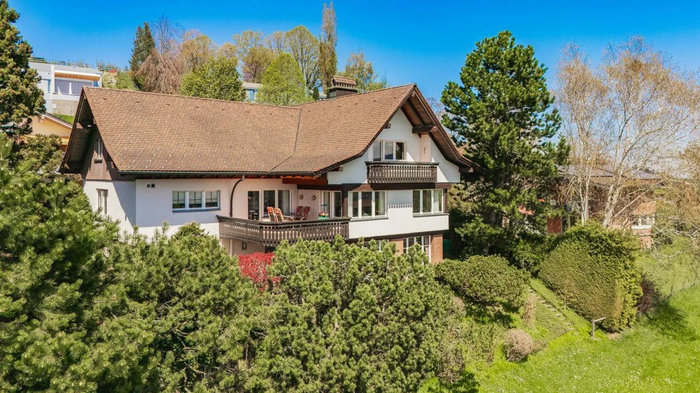 Charmante Villa mit Traumhaftem Blick - Foto 3 von 14