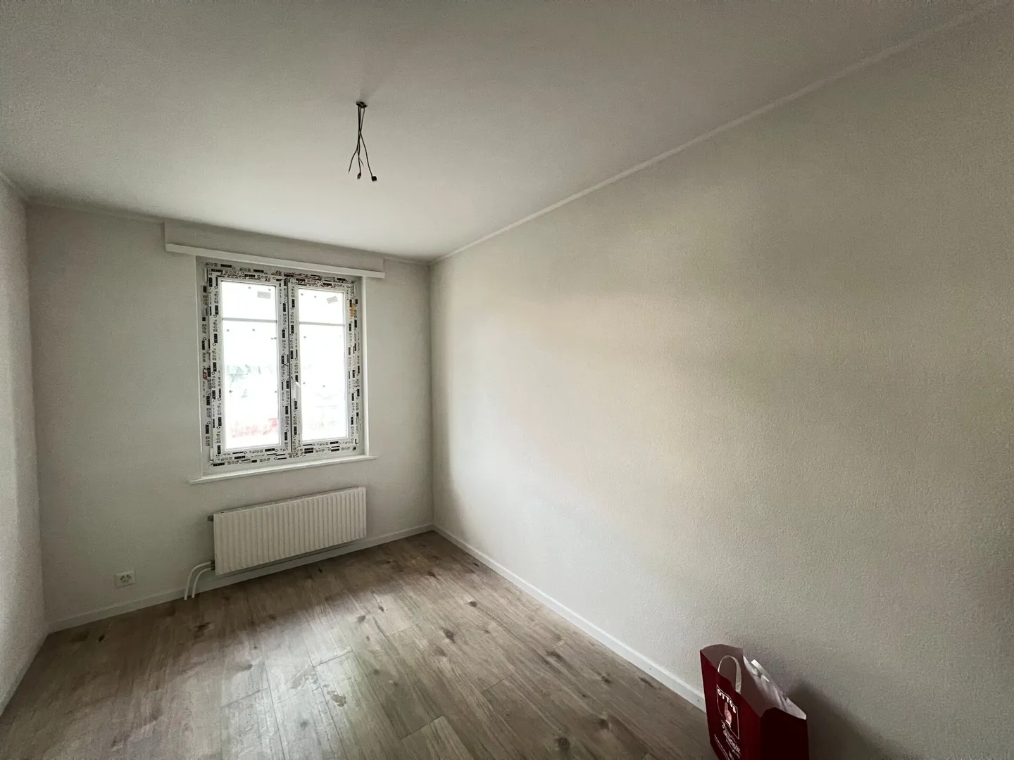 Envers 55, appartement de 3.5 pièces complètement rénové. - Foto 2 di 6