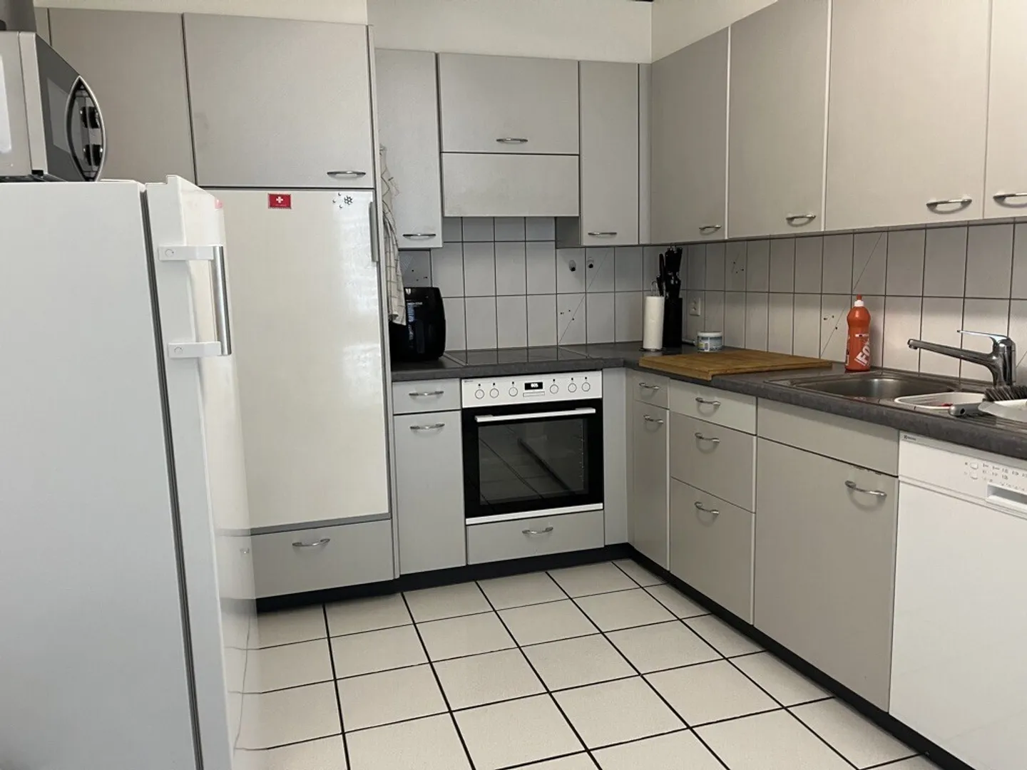 Apartment for rent - Photo 4 of 6