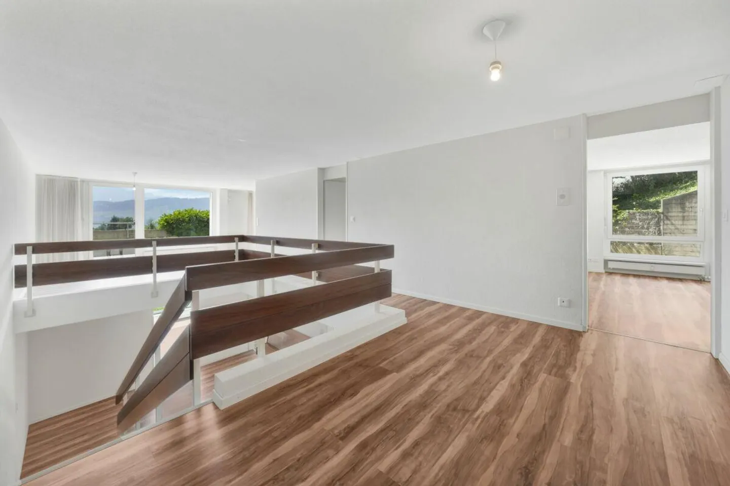 Geräumige Maisonette mit traumhaftem Blick - Foto 4 von 30