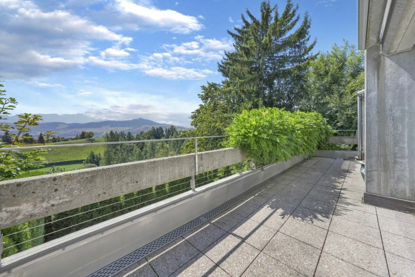 Geräumige Maisonette mit traumhaftem Blick - Foto 9 von 30