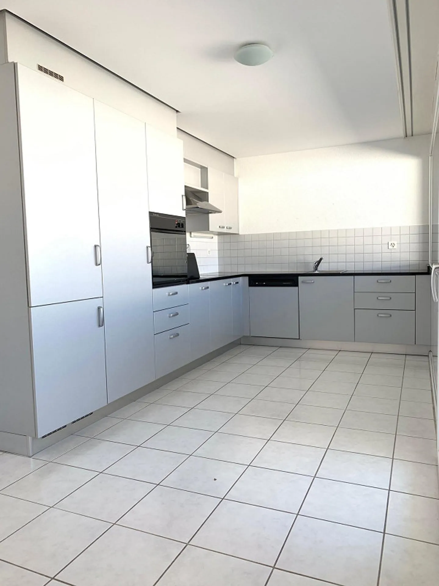 Magnificent 3.5-room apartment in Granges-Paccot! - Photo 2 of 6