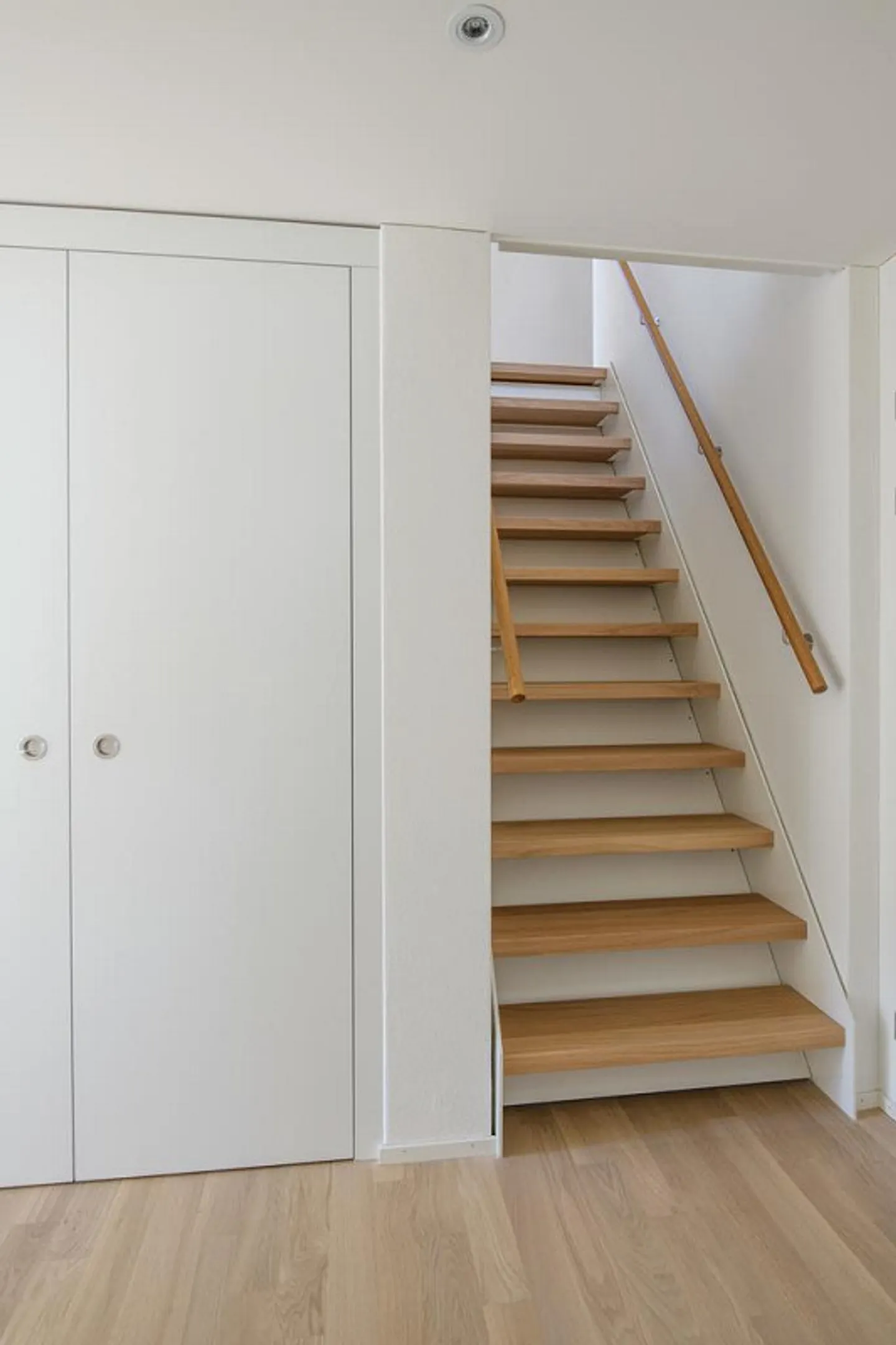 Maisonette apartment that will make your heart race... - Photo 11 of 12