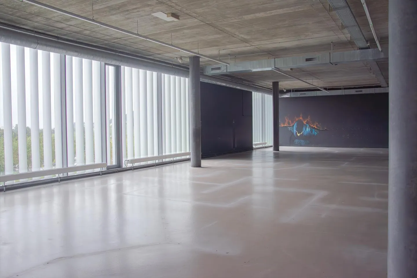Office space for rent - Photo 10 of 11