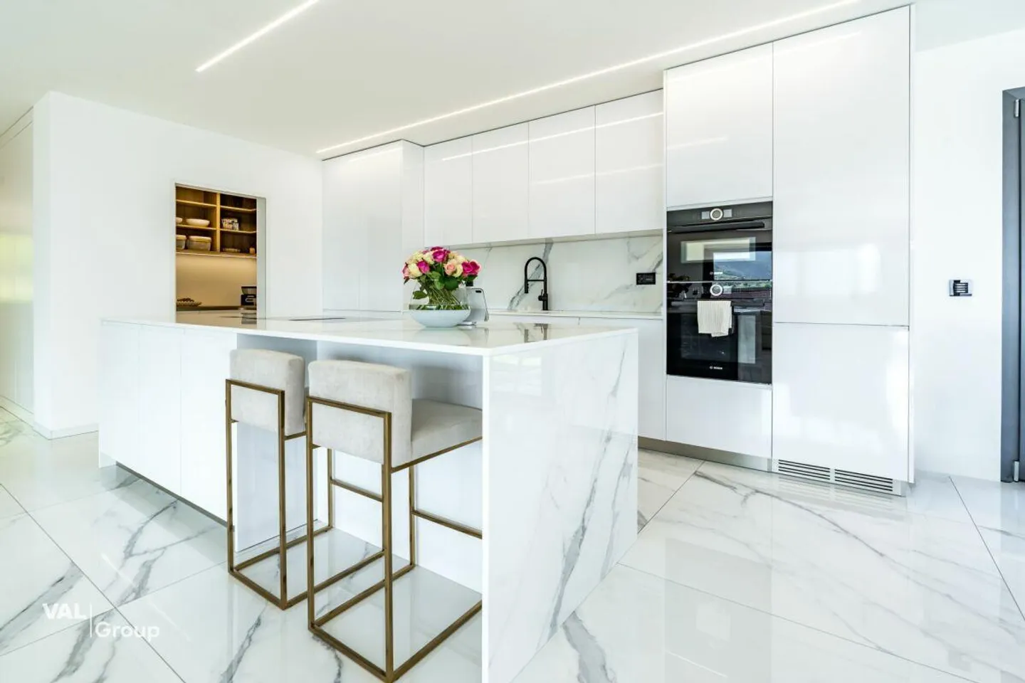 Villa de prestige à Savièse contemplant la Vallée du Rhône - Photo 4 sur 18