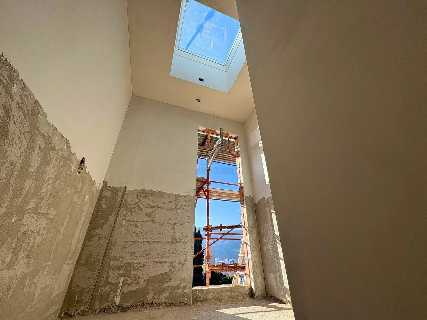 NUOVA FAMIGLIA CERCATA - Foto 8 di 13