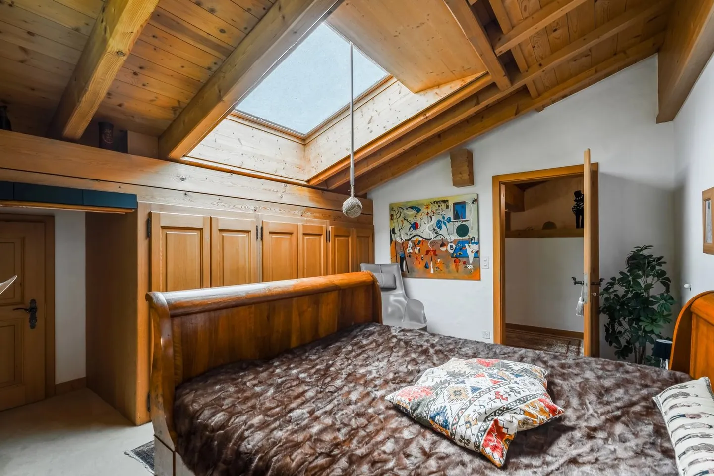 Eine außergewöhnliche Duplexwohnung im Herzen der Berge - Foto 9 von 13