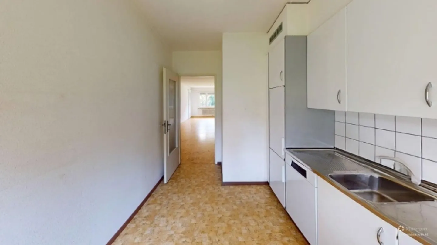 Appartement spacieux de 4 pièces près de la ville de Bâle - Photo 8 sur 12