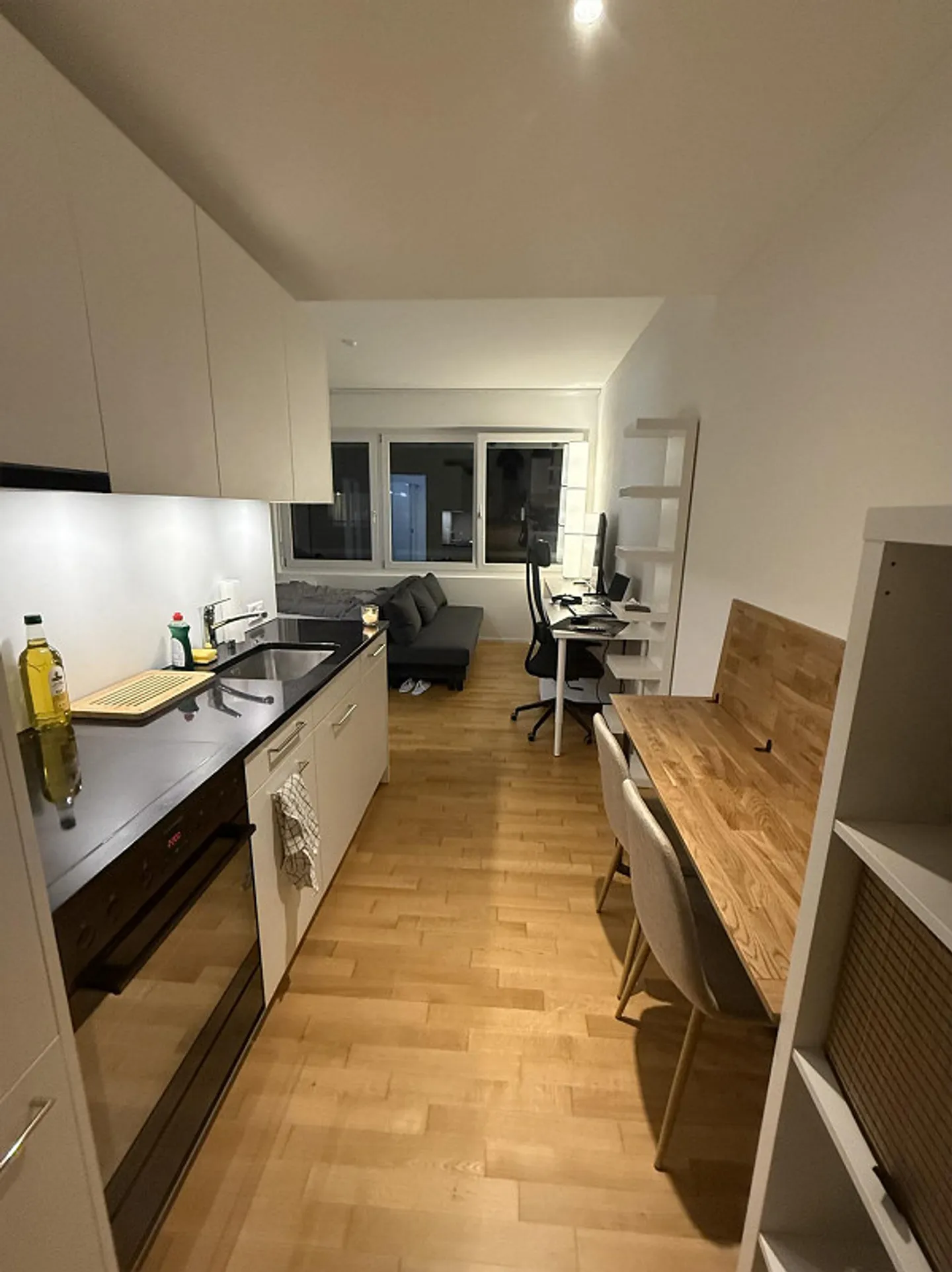 Appartamento temporaneo ad Altstetten - Foto 4 di 4