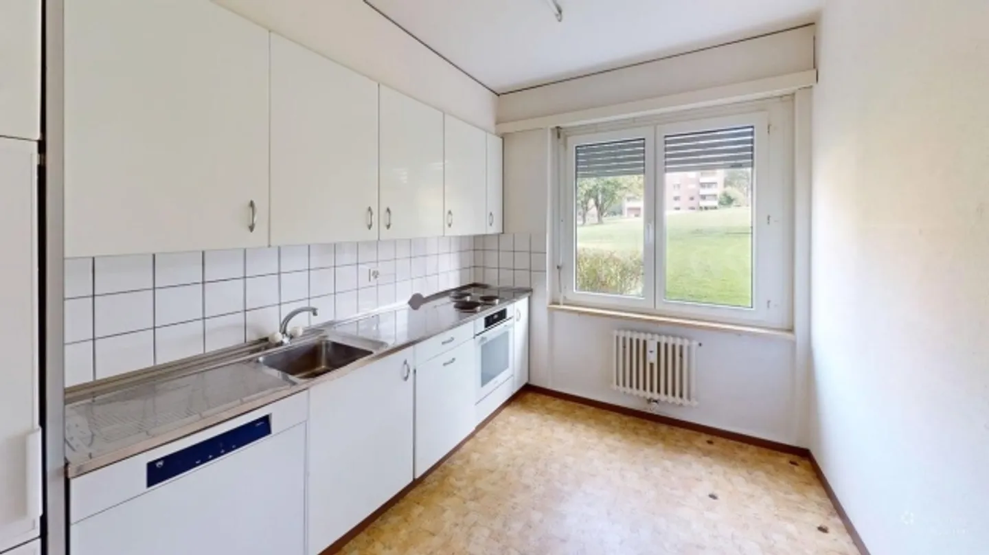 Appartement spacieux de 4 pièces près de la ville de Bâle - Photo 9 sur 12