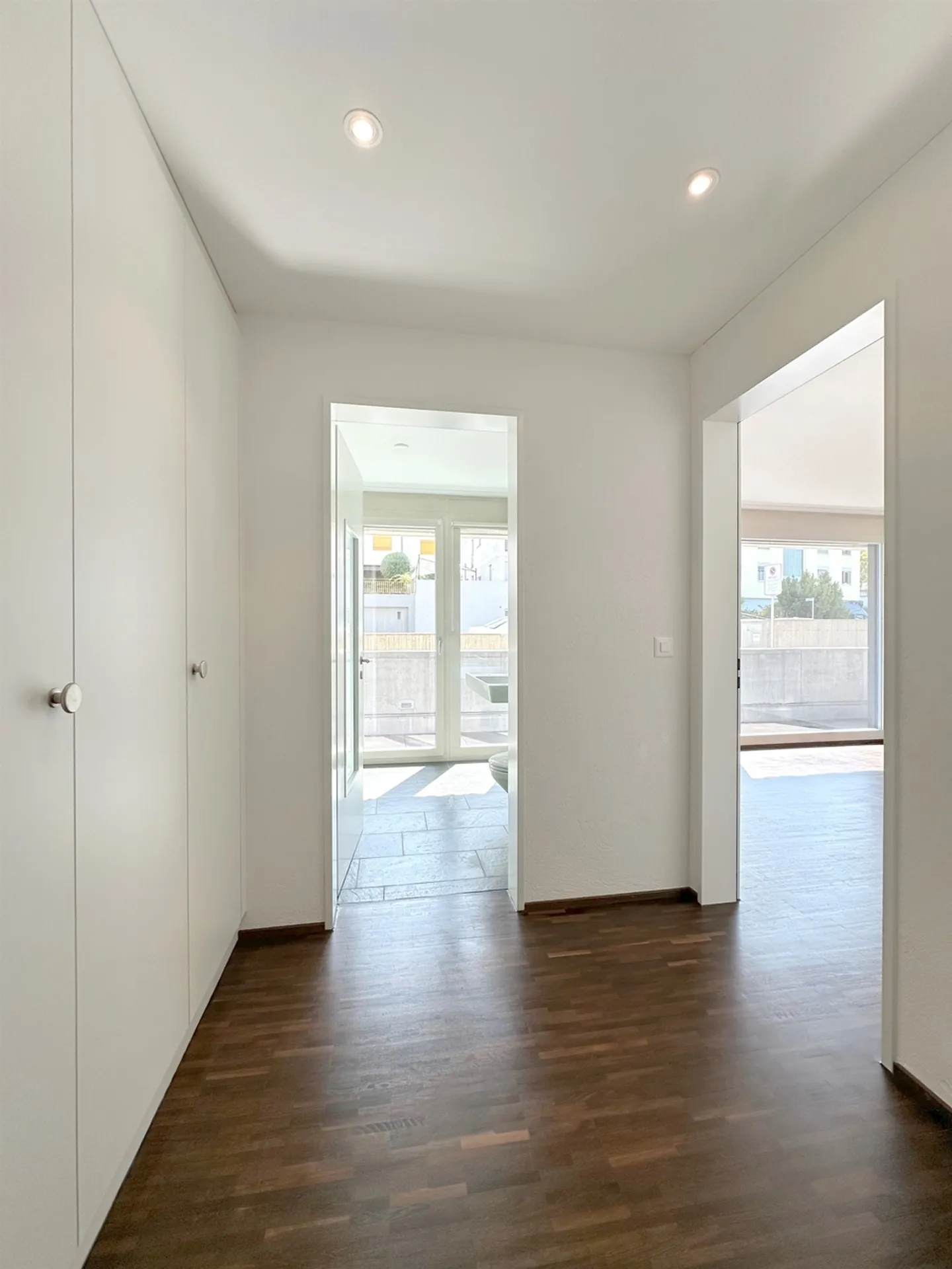 Modern Apartment in Horgen - Photo 4 of 13