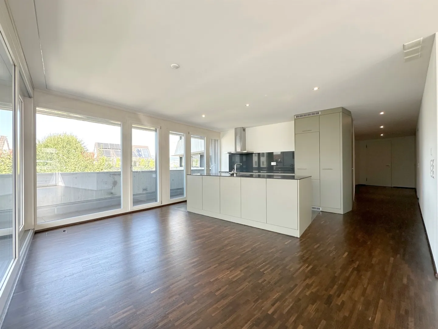 Modern Apartment in Horgen - Photo 9 of 13