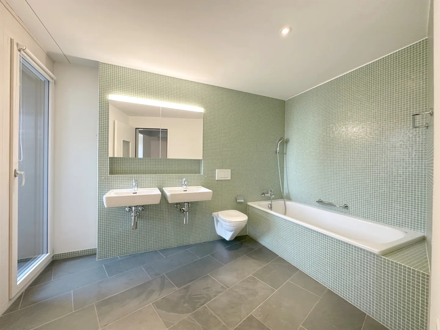 Modern Apartment in Horgen - Photo 10 of 13