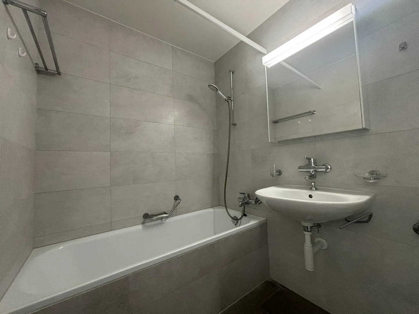 Zu vermieten: charmante 3-Zimmer-Wohnung in Le Landeron - Foto 8 von 8