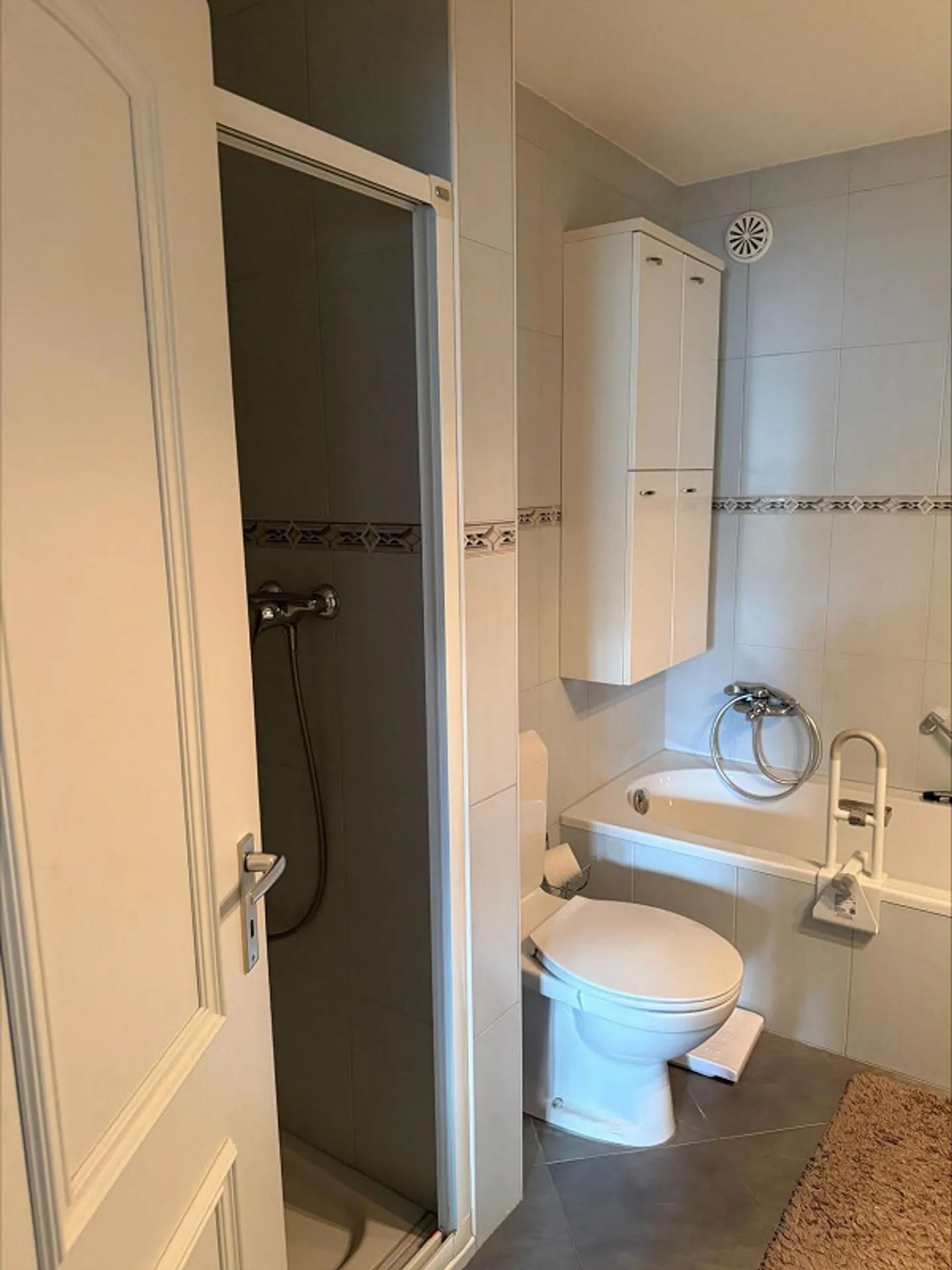 Casa a terrazza di 6 stanze, adatta per animali e bambini a Bülach - Foto 9 di 12