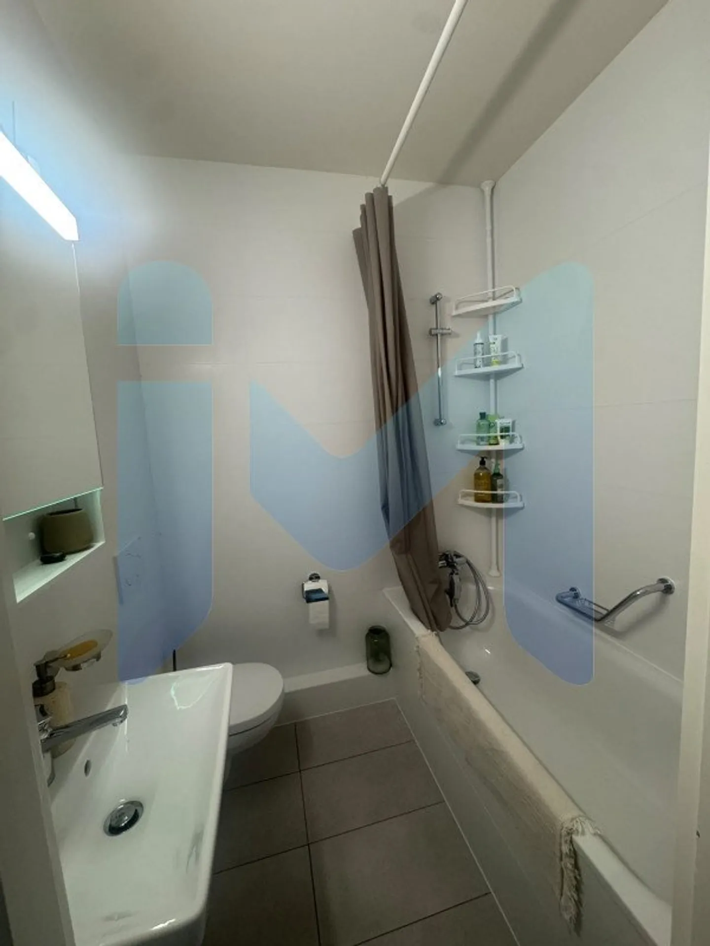 3-room apartment on the 5th floor located in Onex 1213 - Photo 6 of 7