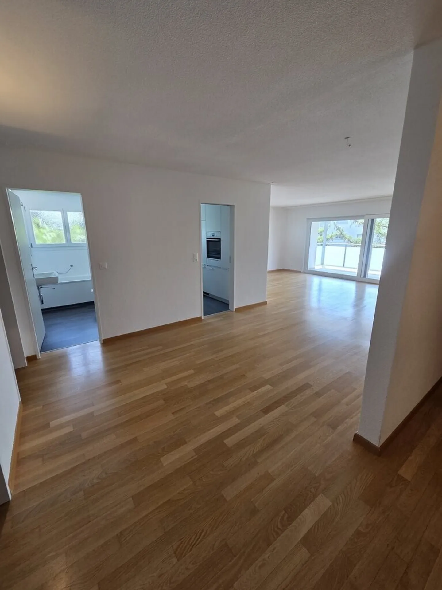 Notre nouveau chez-soi ! - Photo 4 sur 10