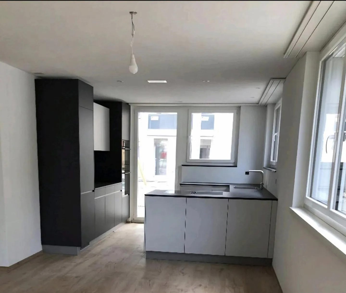 Appartement avec vue sur le lac et la montagne (première occupation) - Photo 4 sur 6