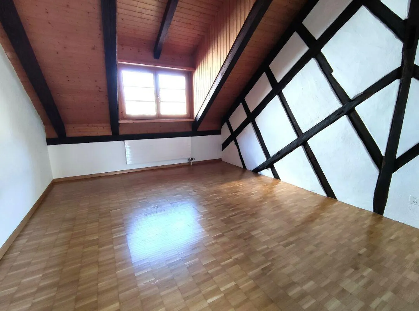 Appartement sous les combles confortable en ville - Photo 6 sur 6