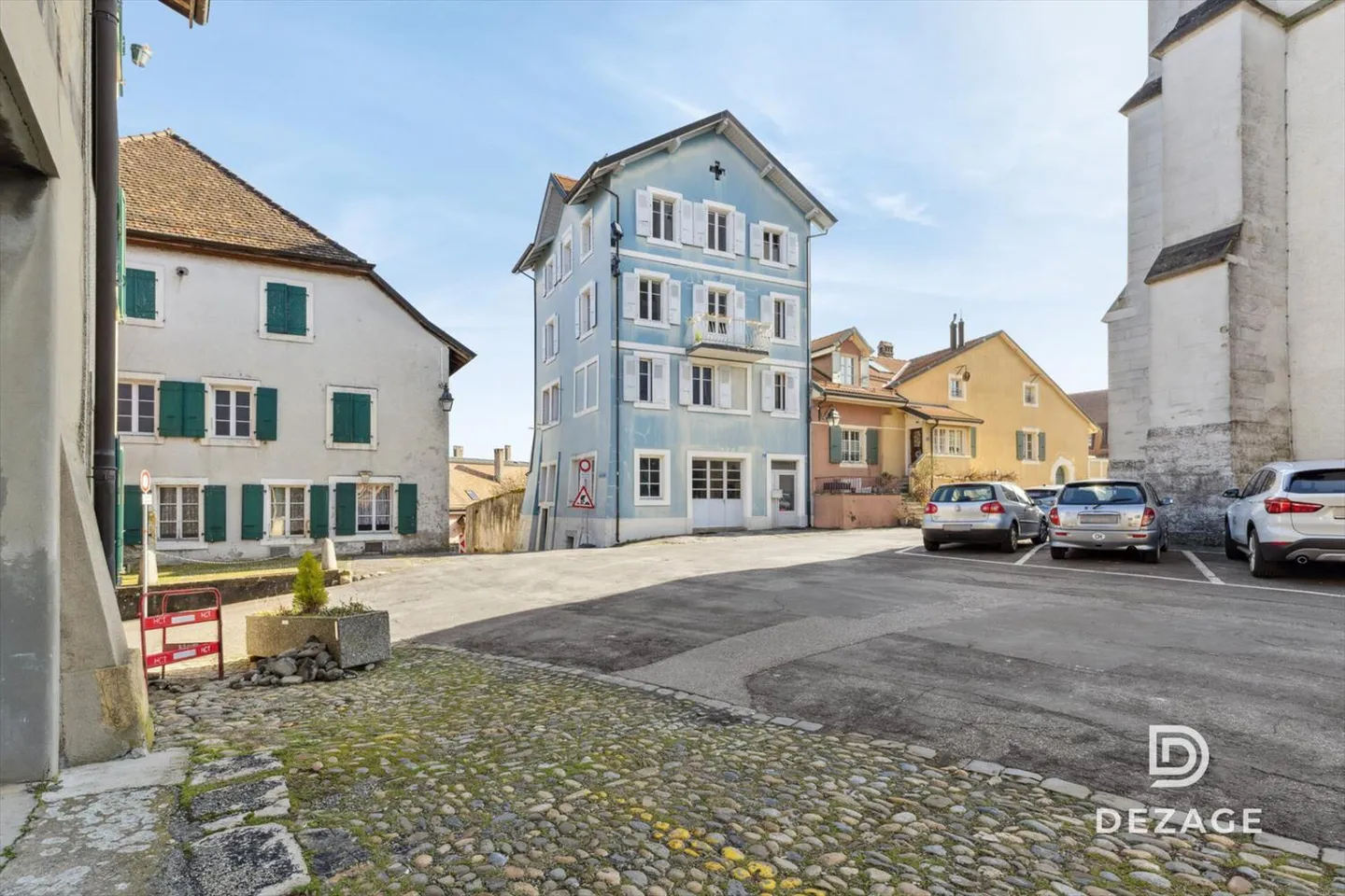 Immeuble de 3 appartements + un atelier à rénover - Photo 11 sur 13