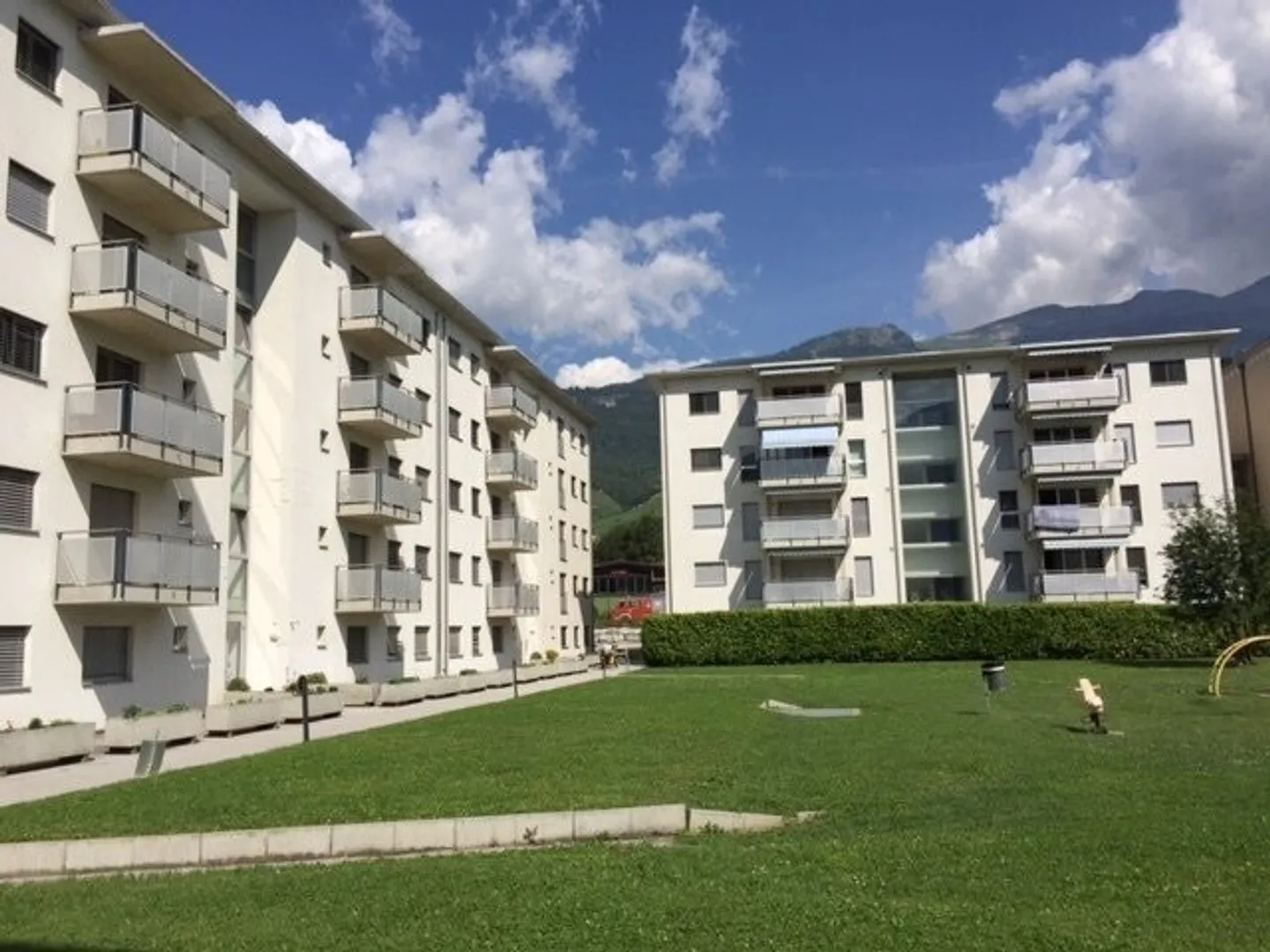 Appartement spacieux à Sierre - Photo 1 sur 8