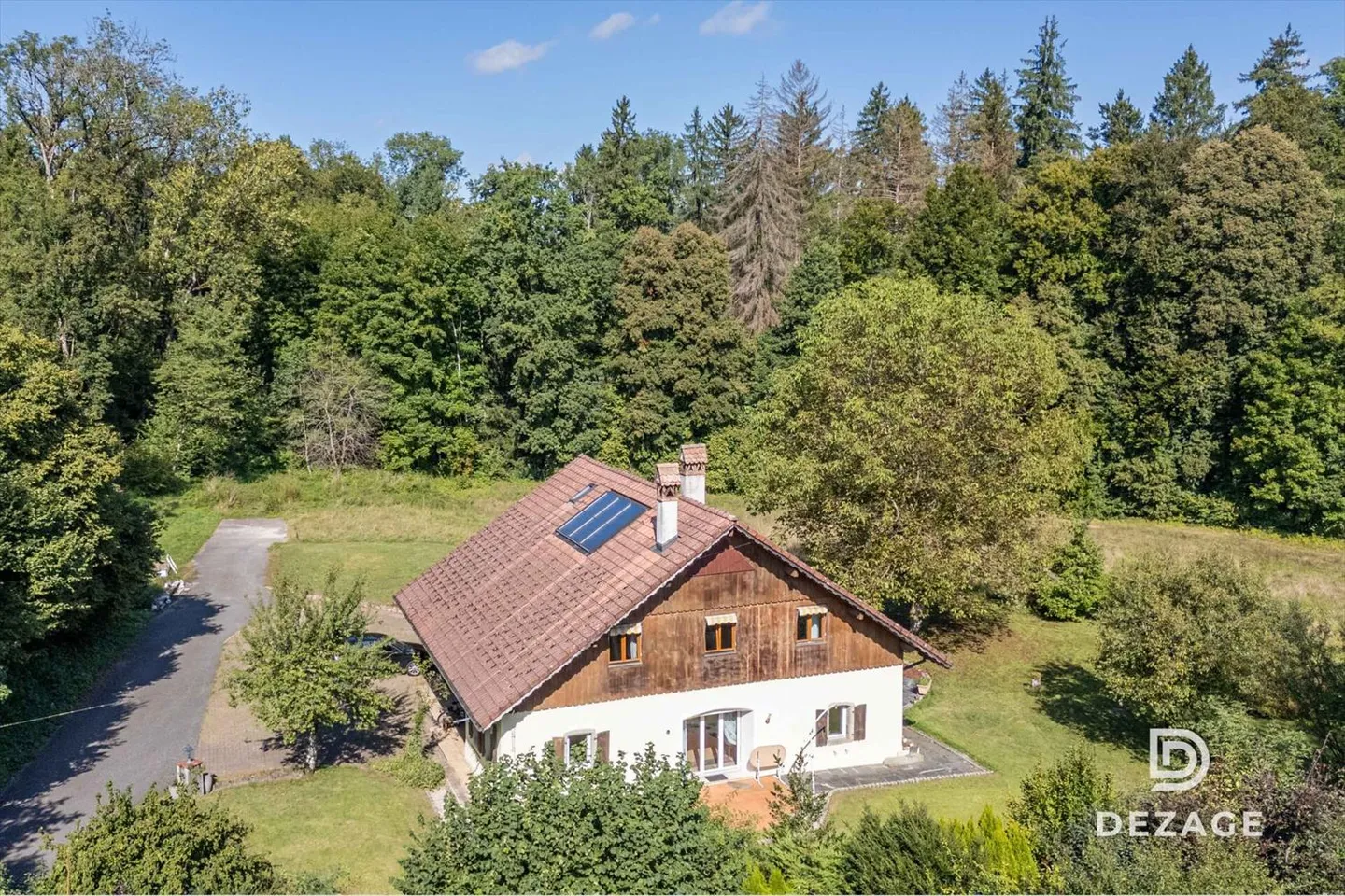 Charming house on the edge of the forest - nature and modernity 4 minutes from Palézieux station - Photo 1 of 13