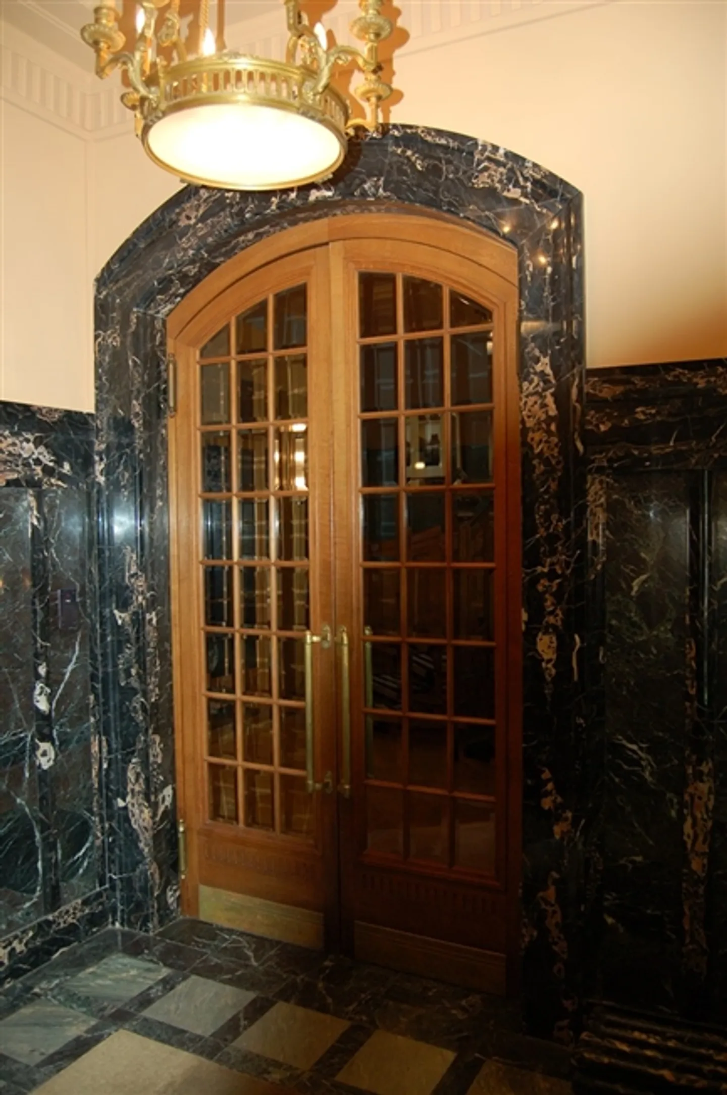 Appartamento di 9 stanze - Foto 8 di 9