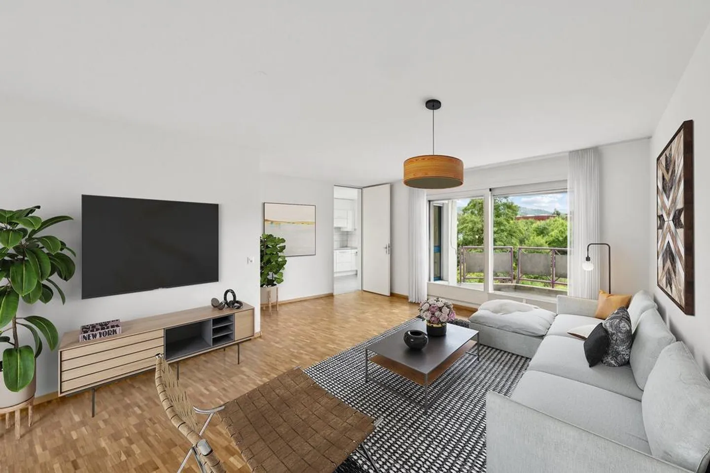 Appartamento familiare di 4,5 stanze in un grande complesso di giardini - Foto 1 di 11