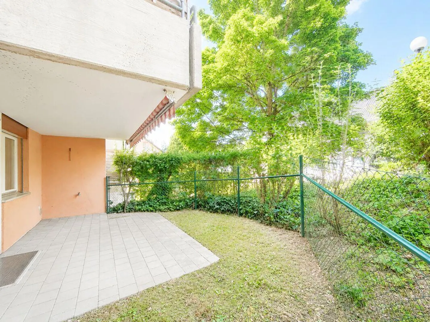 Maison de rêve avec cheminée et patio - Photo 11 sur 13