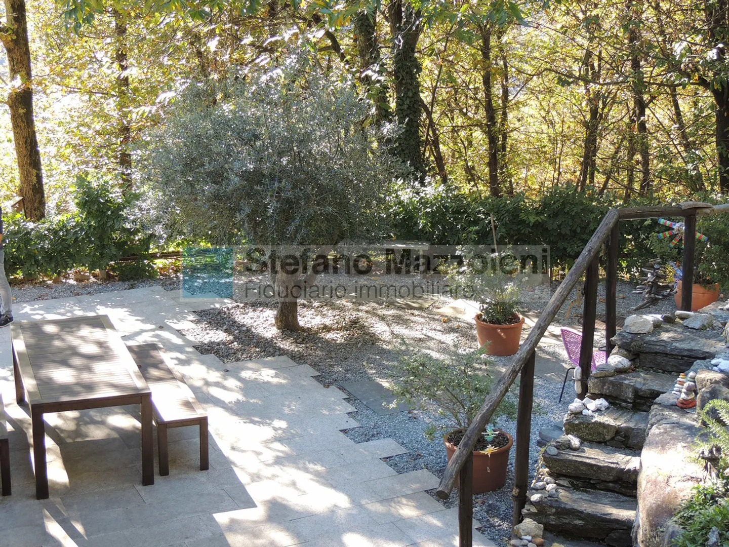 Rustic Elegance: Relax and Nature - Photo 5 of 29