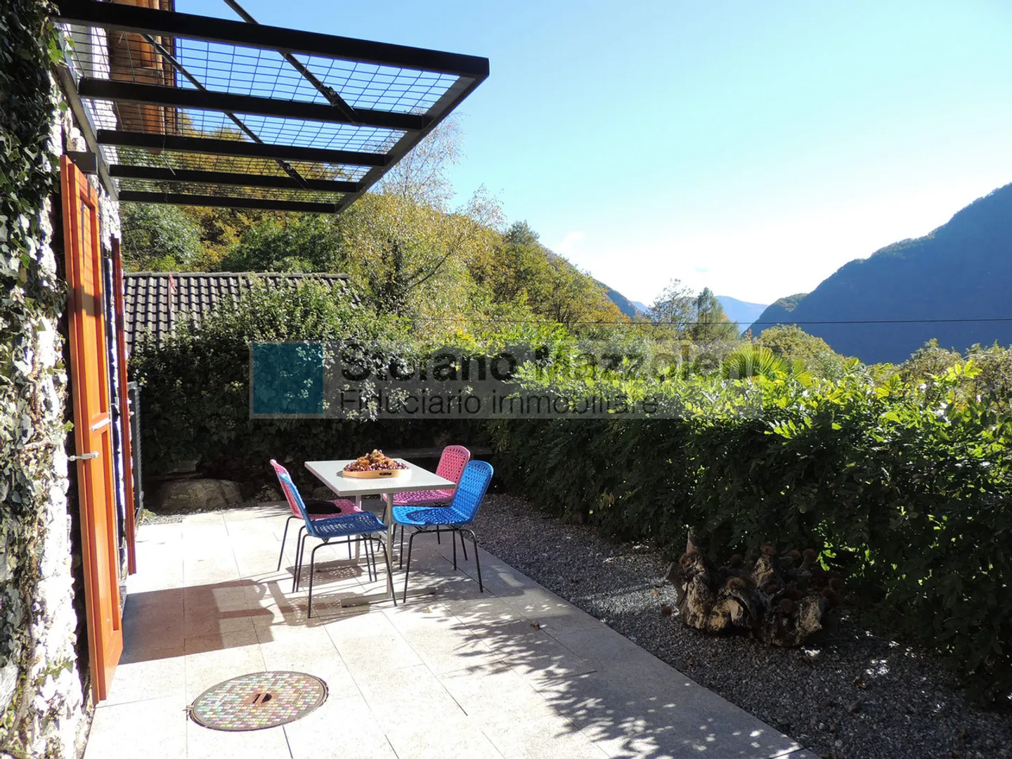 Rustic Elegance: Relax and Nature - Photo 2 of 29